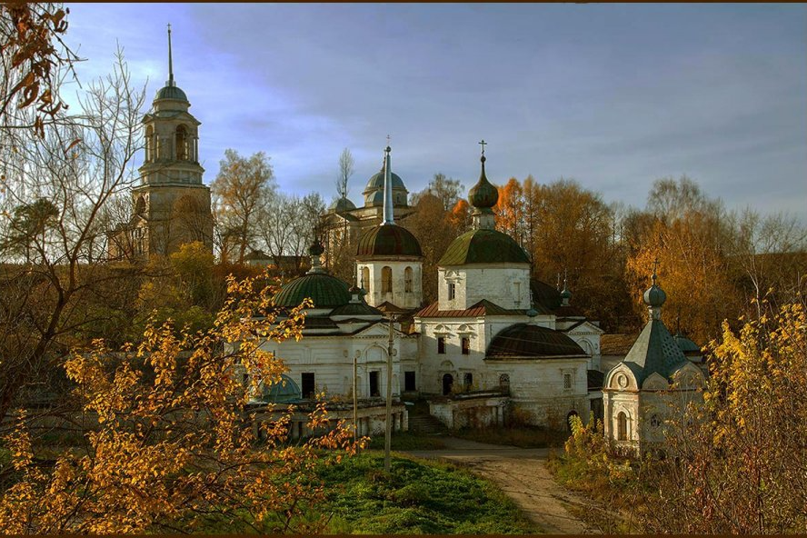 Тверская обл старицкий. Старицкий монастырь Тверская область.